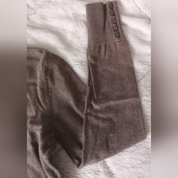 H&M sweater - Picture 4 of 8